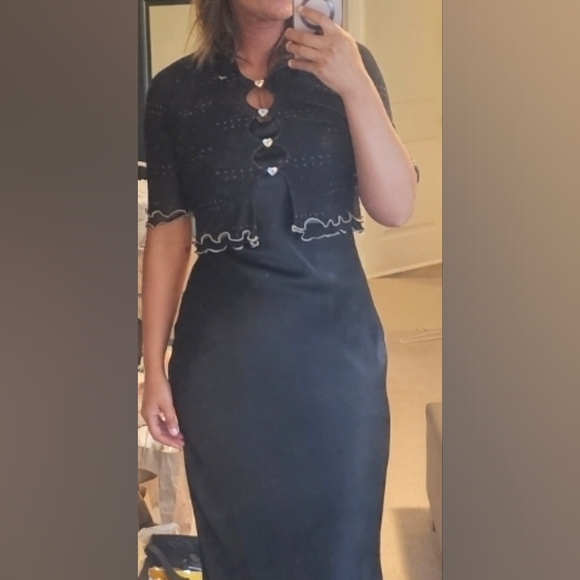 POSTER GIRL Black Cutout Crop Top with Rhinestone Closures - Picture 3 of 4